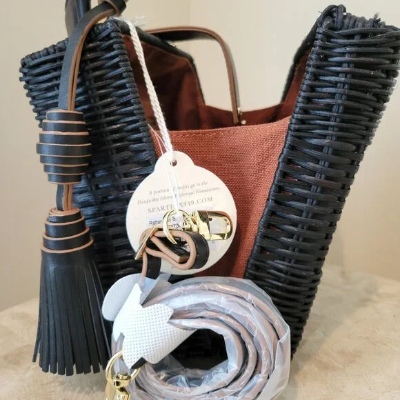 Spartina 449 Rattan Box Bag – Black – NWT - Picture 3 of 8